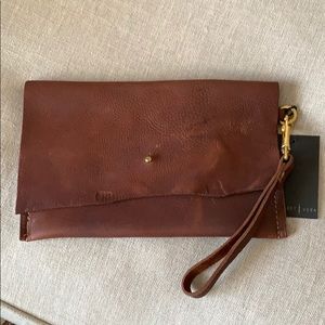 Margaret Vera oil- tanned leather wristlet